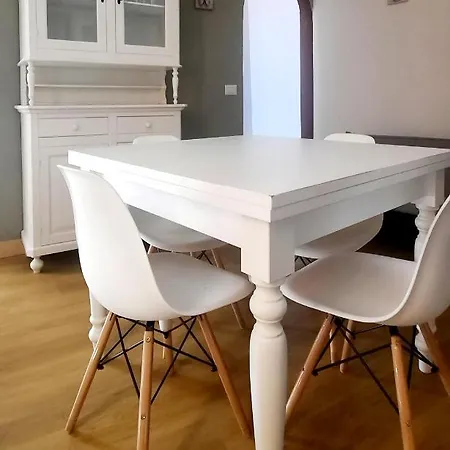 Casa Sicilia דירה לואינו